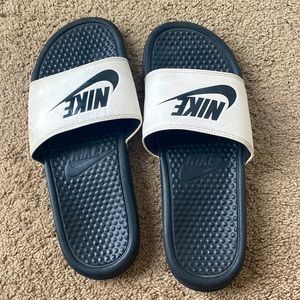 Nike slides